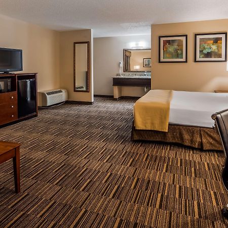 Best Western Sunday House Inn Kerrville Ngoại thất bức ảnh