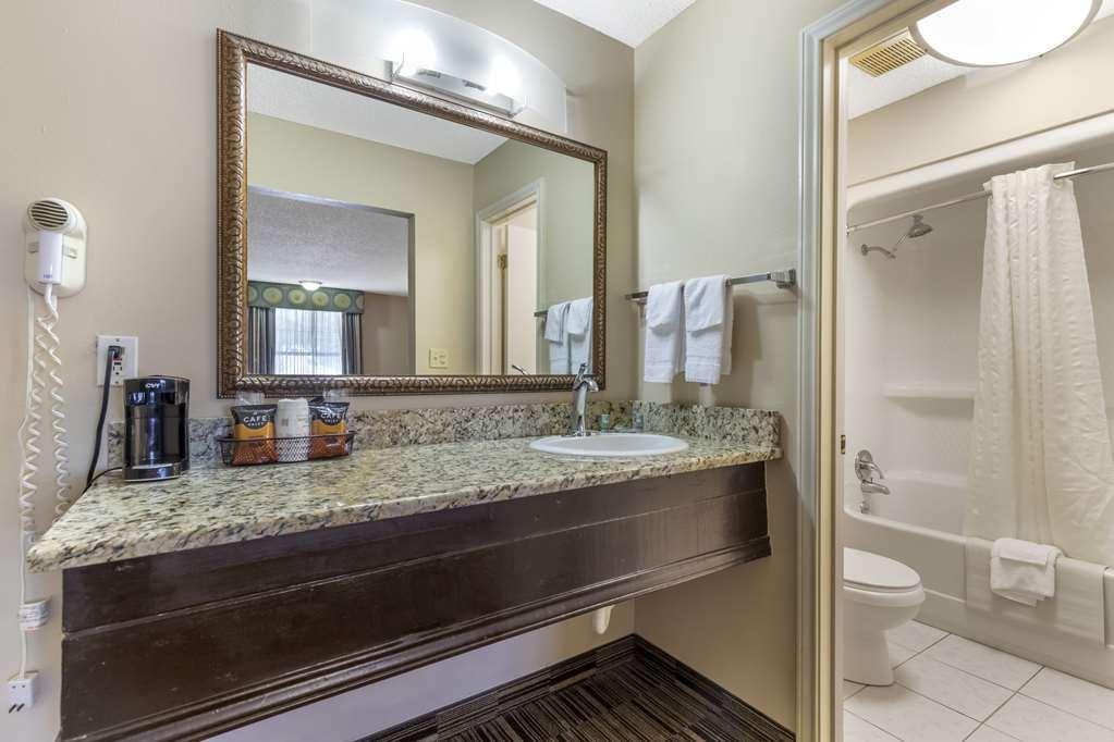 Best Western Sunday House Inn Kerrville Ngoại thất bức ảnh