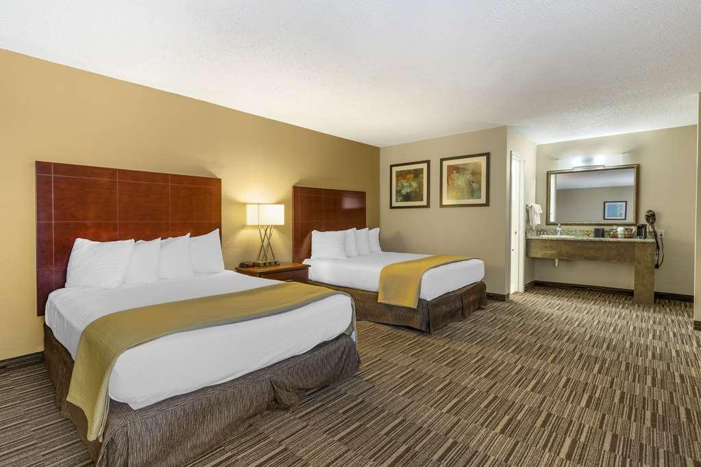 Best Western Sunday House Inn Kerrville Phòng bức ảnh