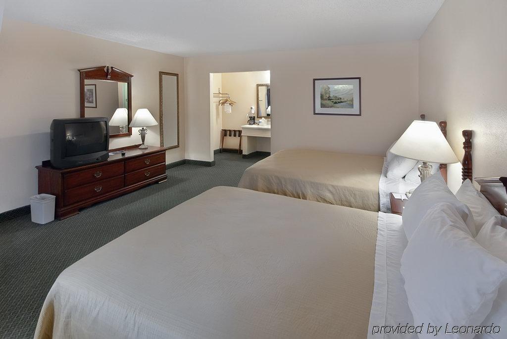 Best Western Sunday House Inn Kerrville Phòng bức ảnh