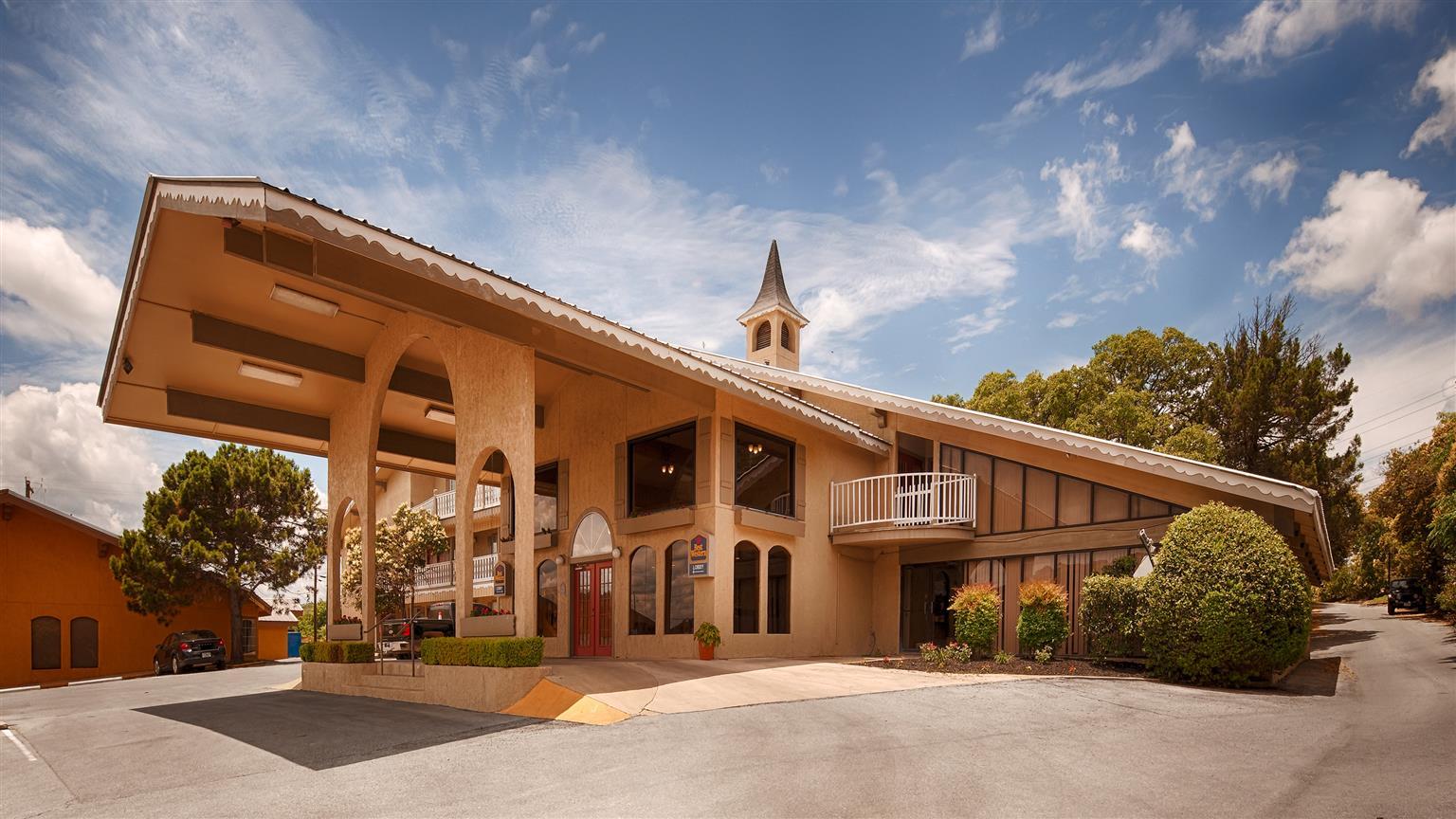 Best Western Sunday House Inn Kerrville Ngoại thất bức ảnh